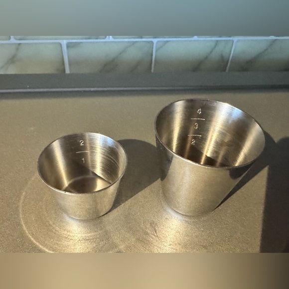 Cocktail Shaker Set - Picture 2 of 6